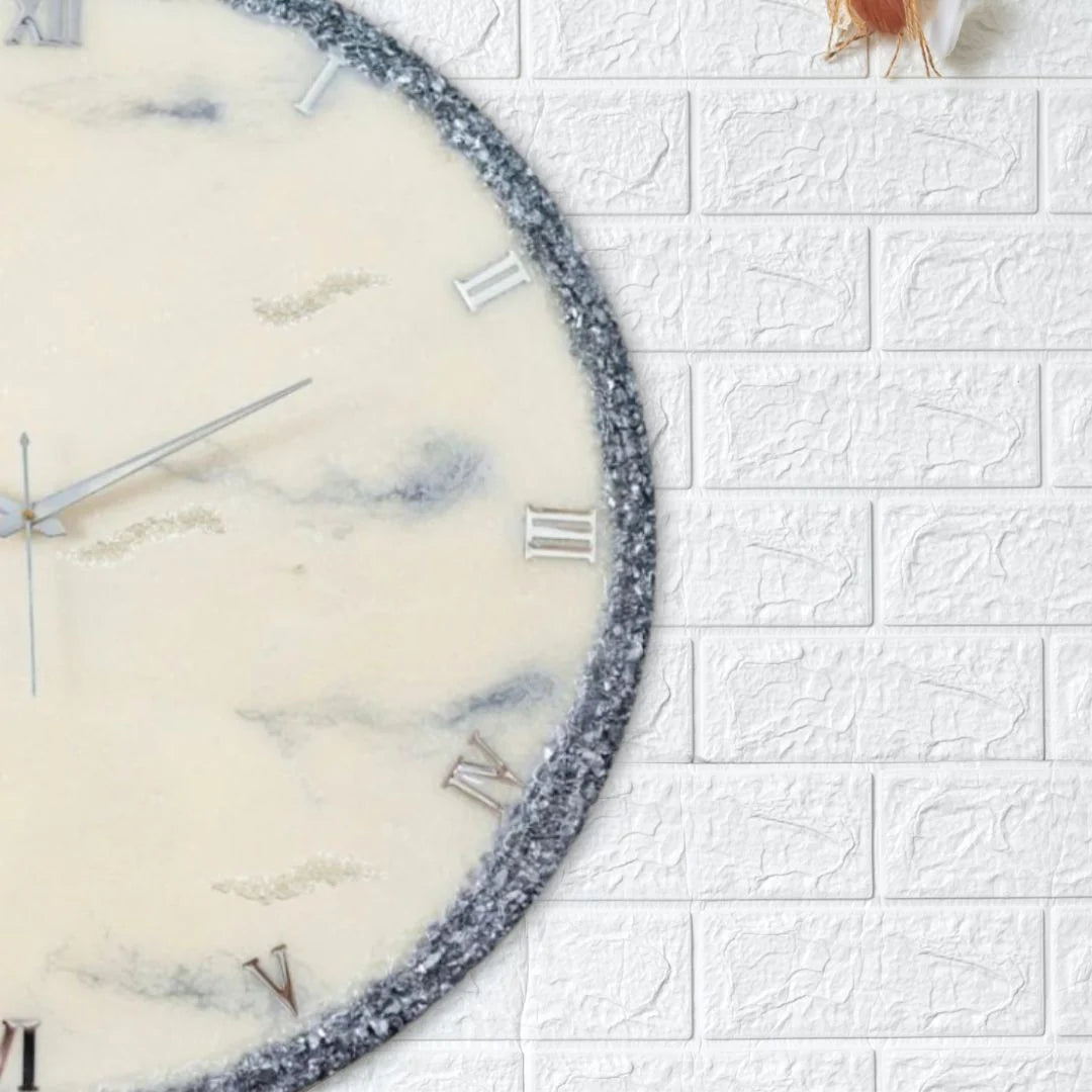 Silver Ring Large Silent Clock
