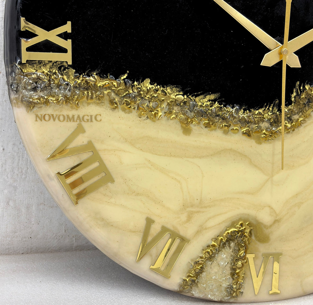 Gold Peak silent clock 17.5 inches (CS)