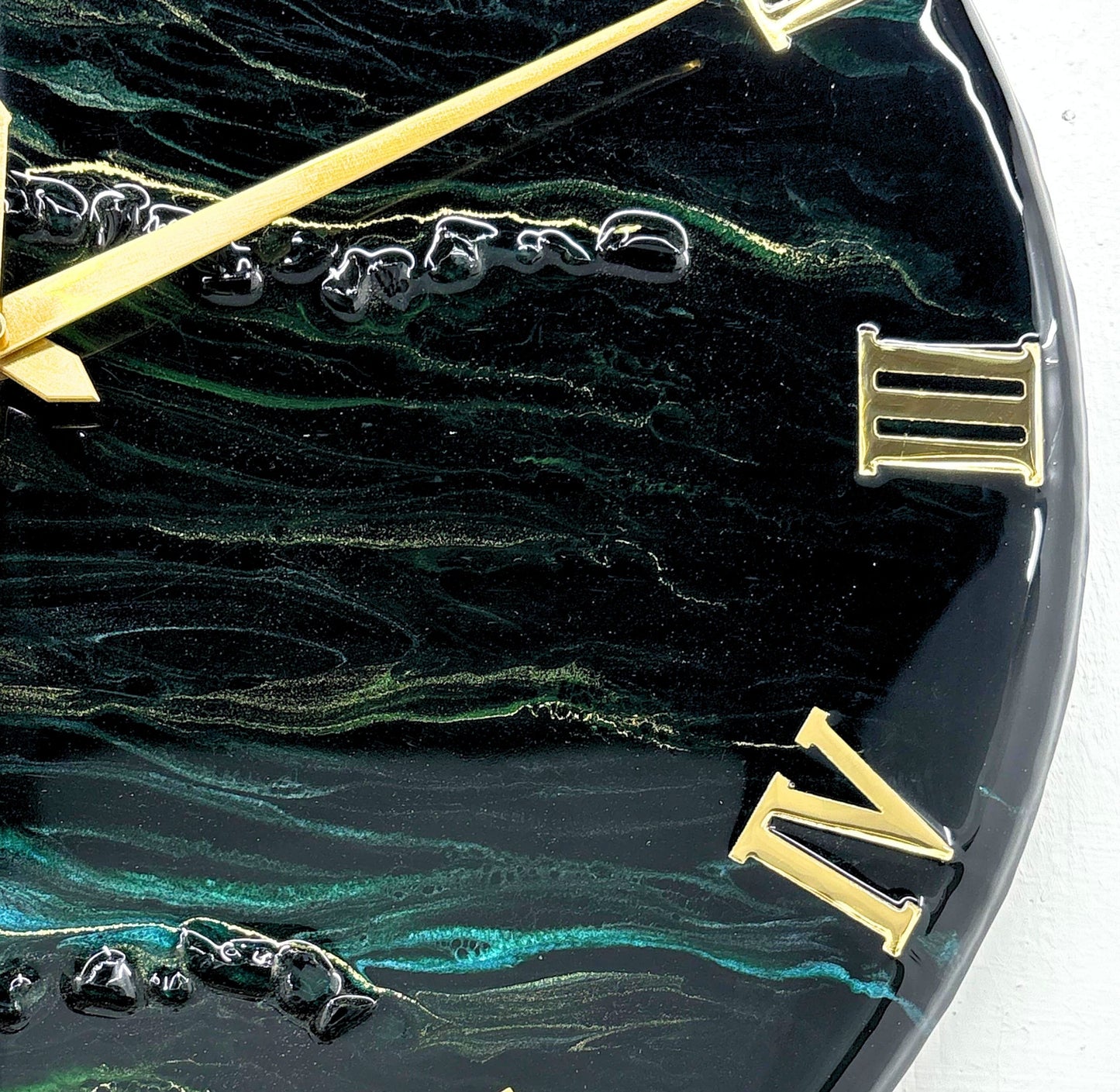 Green Forest  Silent Clock