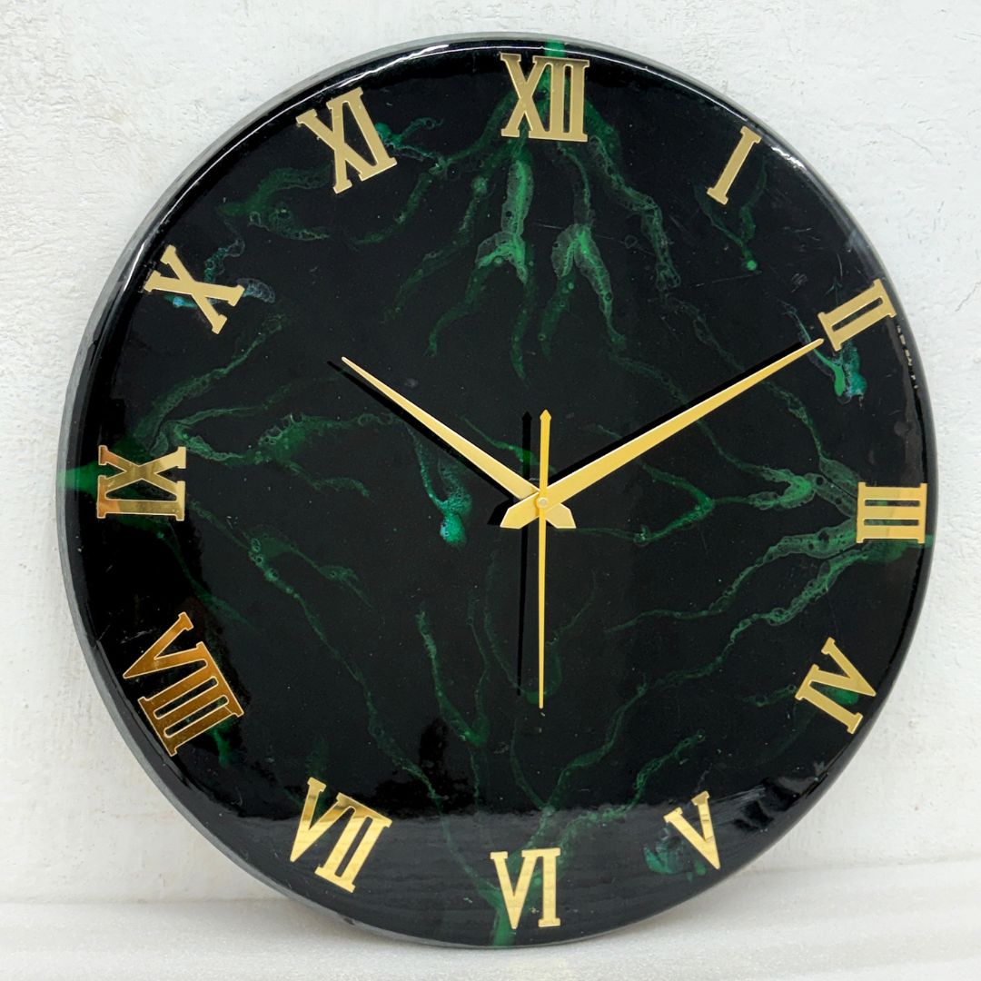 Green St clock 17.5 inches (CS)