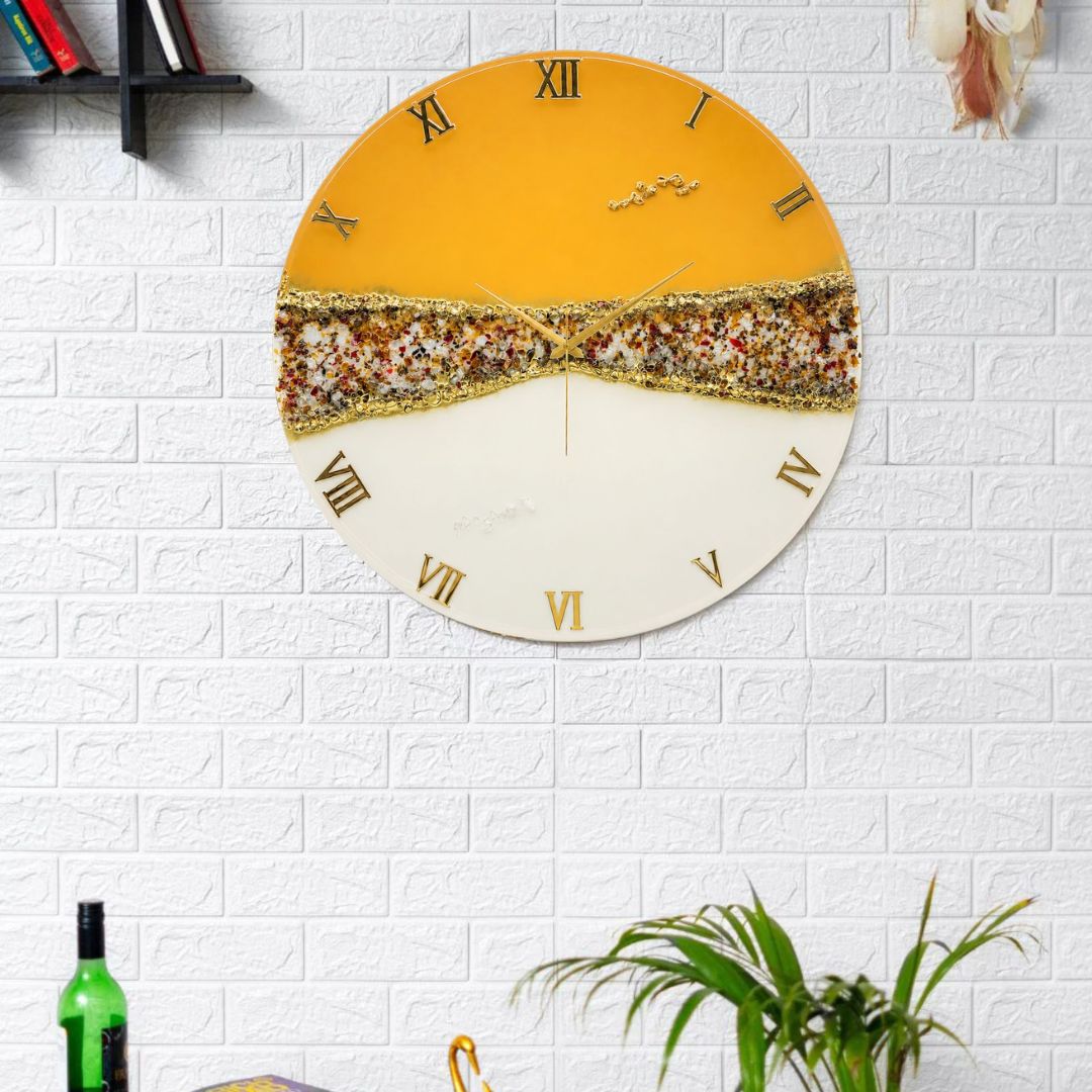 The Crown Silent Resin Wall Clock