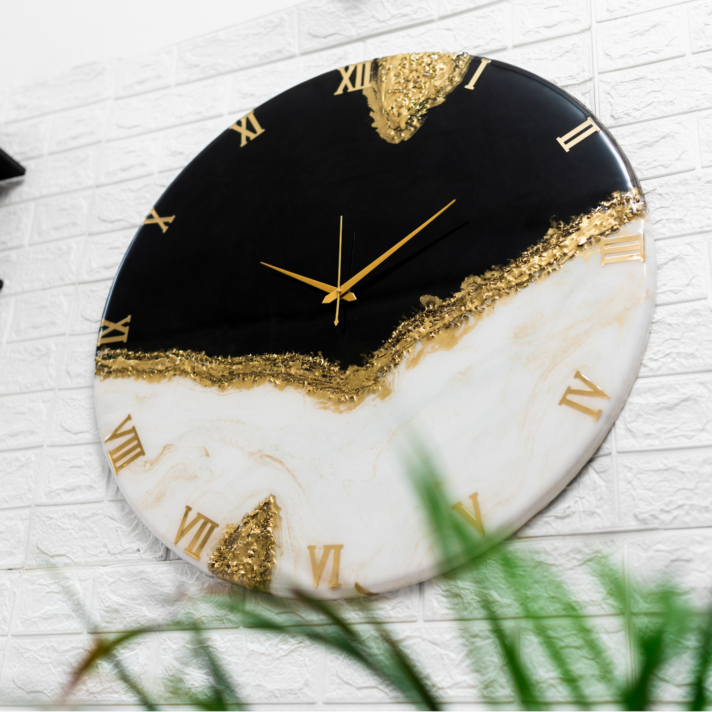 Black Peak Silent Wall Clock