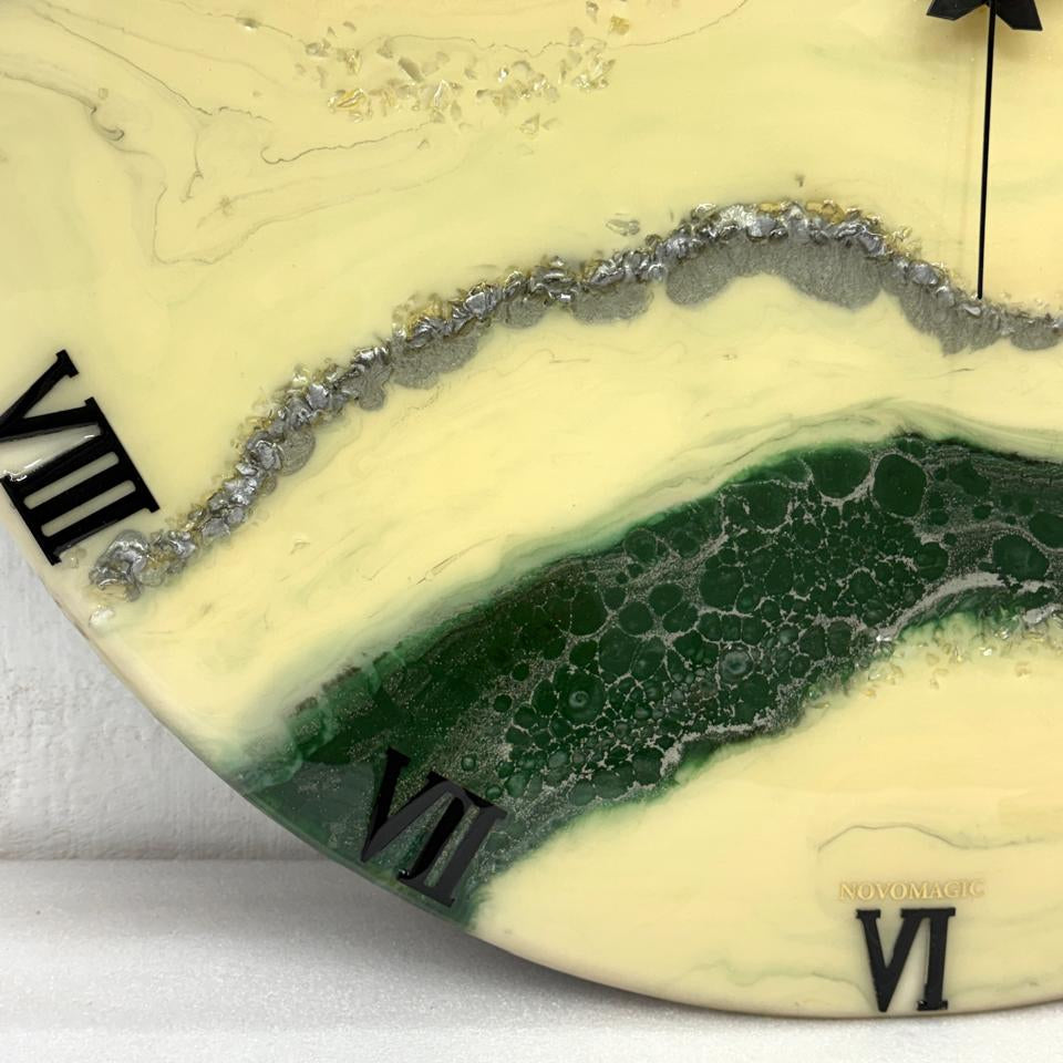 IVY 27 Inches Clock (CS)