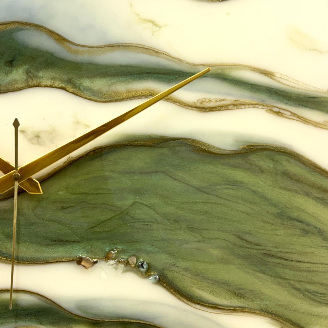 Olive 27 Inches Clock (CS)