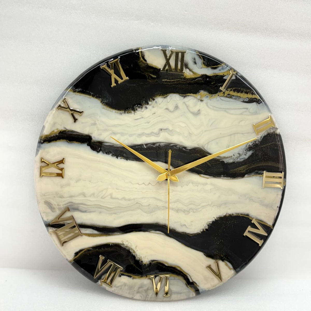 Black Falls Clock 17.5 inches (CS)