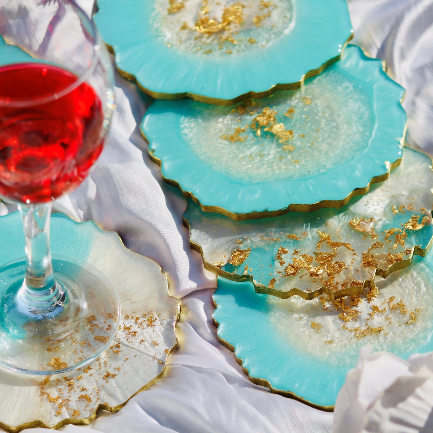 Resin Art Spiral Blue Handmade Tray With Six Coasters
