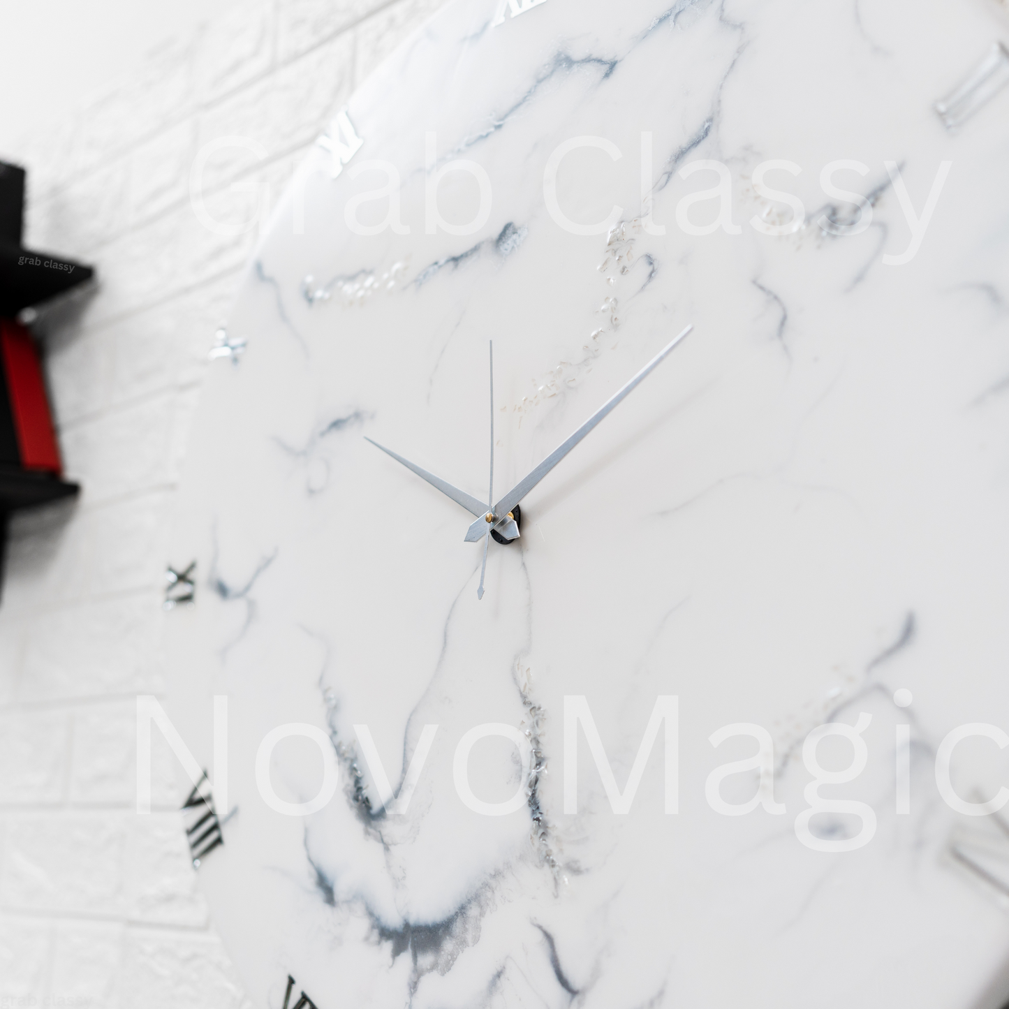 Silver Dust Handmade Resin Clock 17.5 Inches